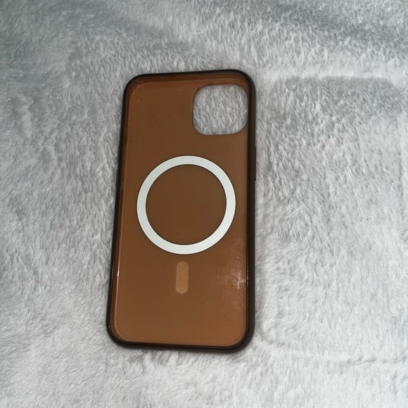 iPhone13 Nude Sweethearts iPhone Case - Picture 3 of 7